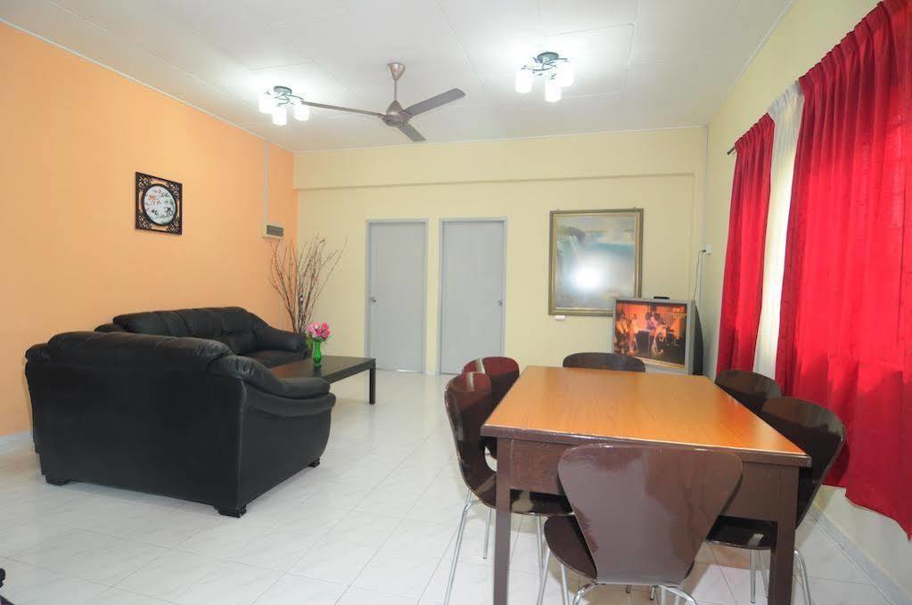 Chin Hua Holiday Home 5 Malacca Esterno foto